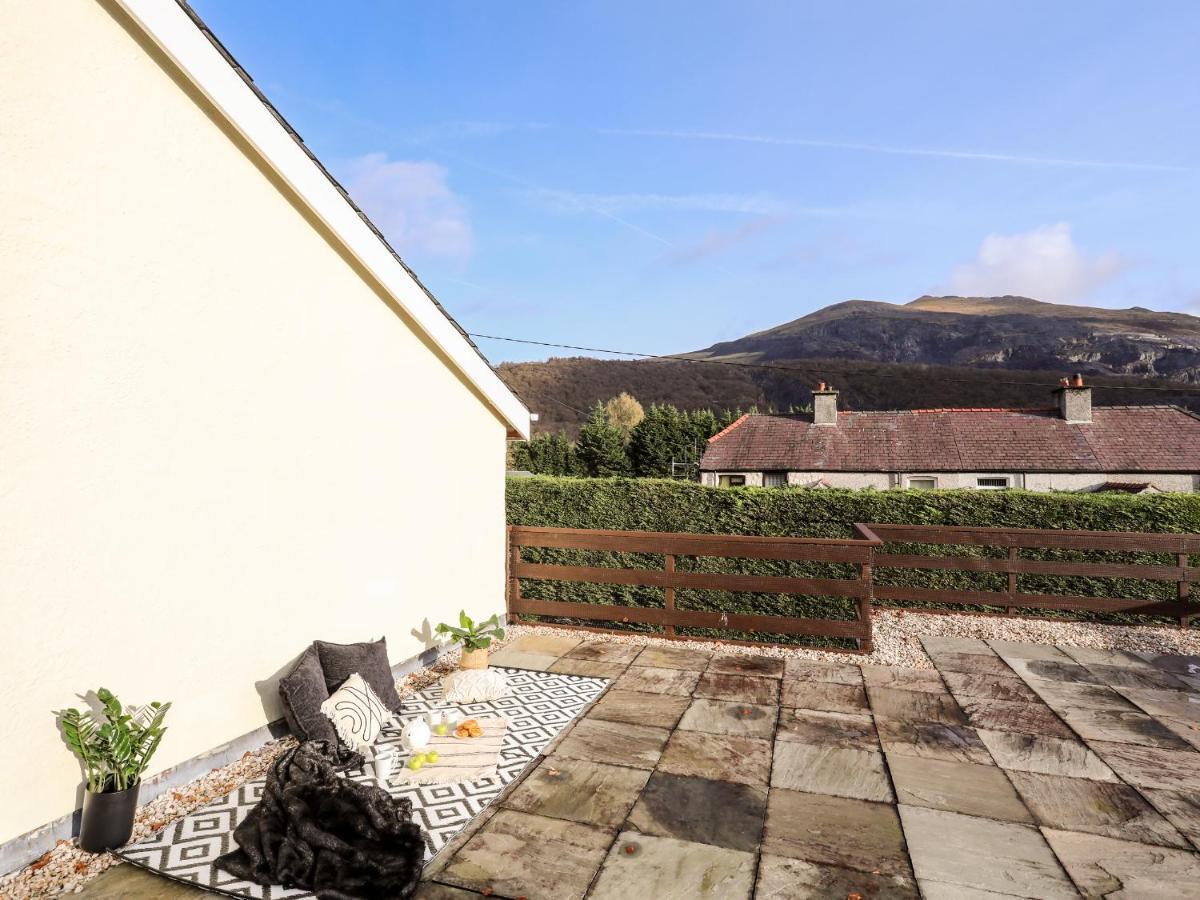 Maesteg Caernarfon Esterno foto