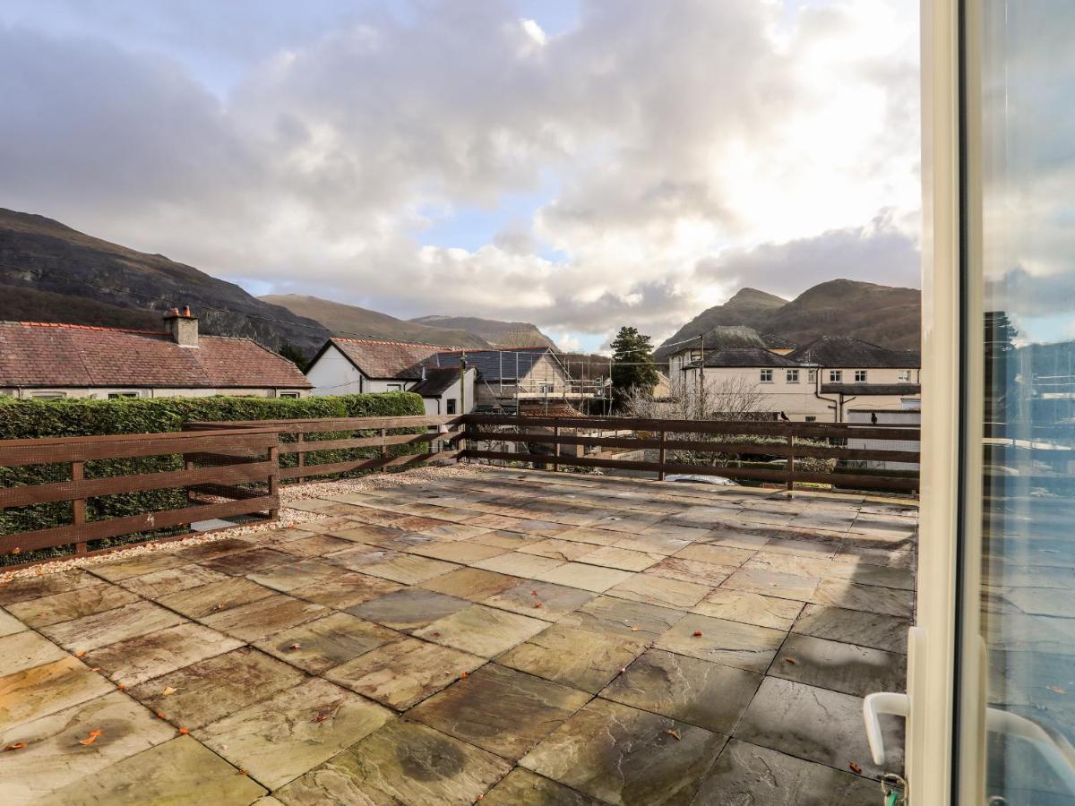 Maesteg Caernarfon Esterno foto